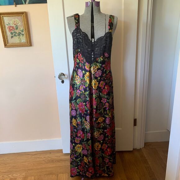 VTG 70s VANITY FAIR Floral Slip Dress Nightgown Lace Bodice Sz L Satin Low Back - Picture 1 of 9